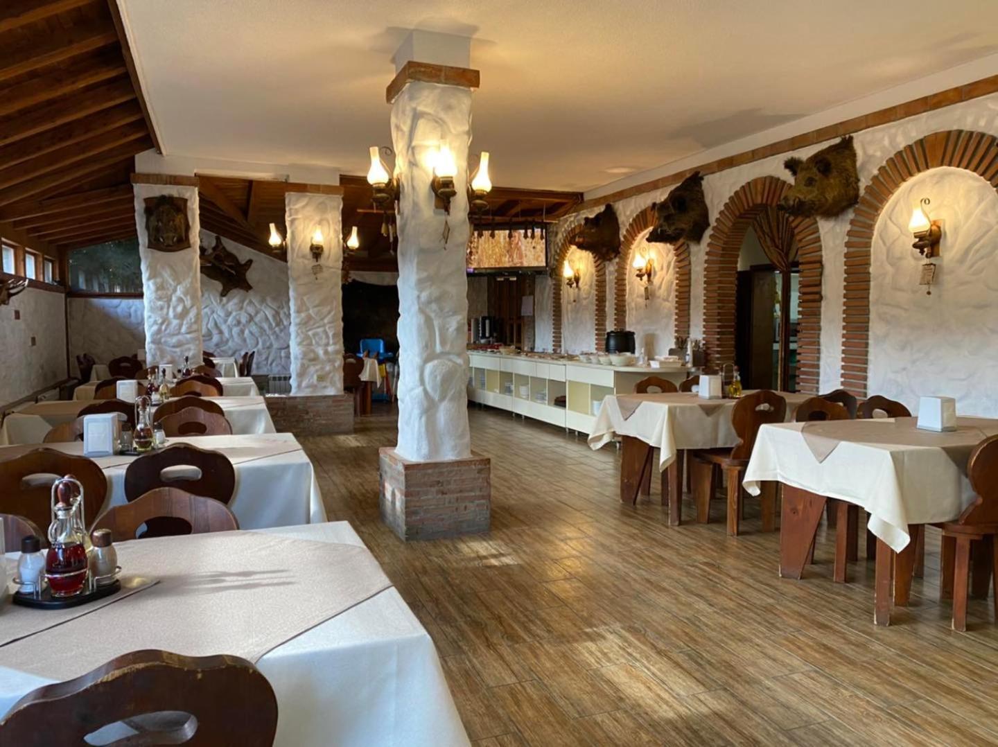 Hotel Хотел М1 Primorsko Esterno foto